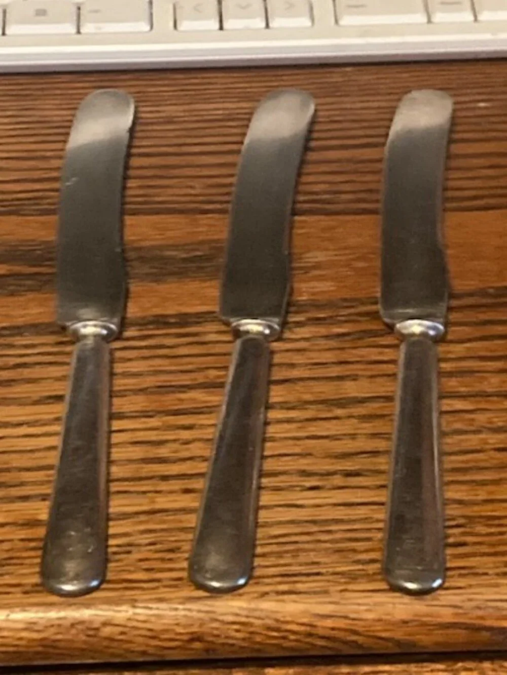 Set of 3 Silverplated Dinner Knives (Vintage: 1880-1905)